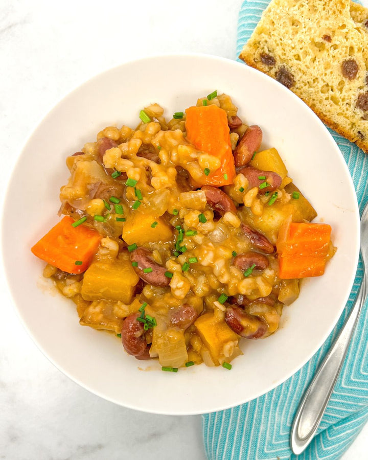 vegan barley and kidney bean stew